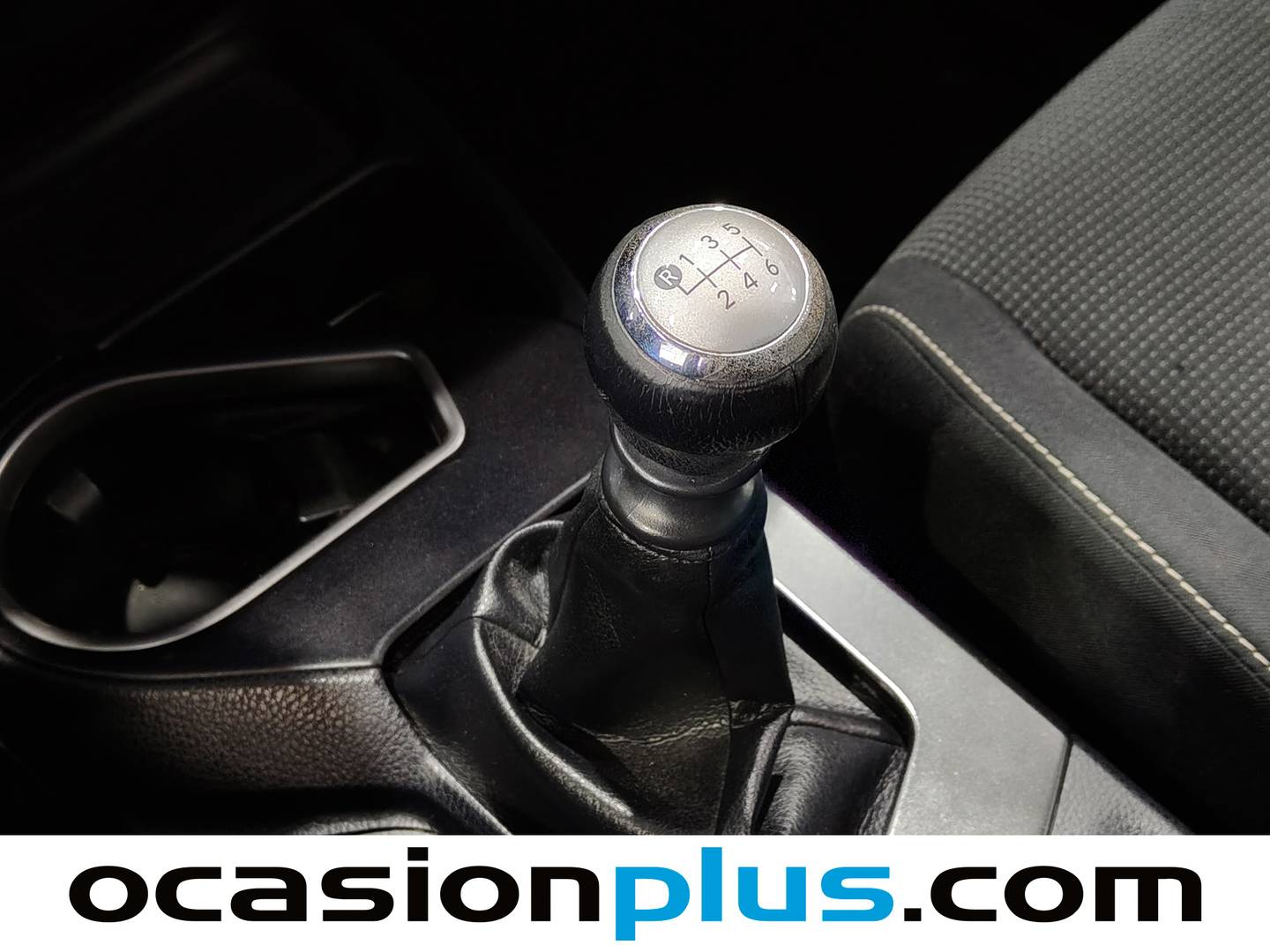 Foto Toyota Rav4 Toyota Rav4 Advance 2WD Pack Drive (143 CV)