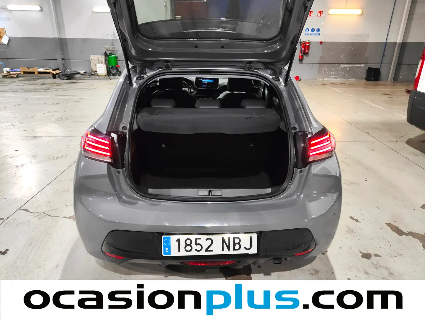 Foto Peugeot 208 Peugeot 208 PureTech 100 Allure (100 CV)