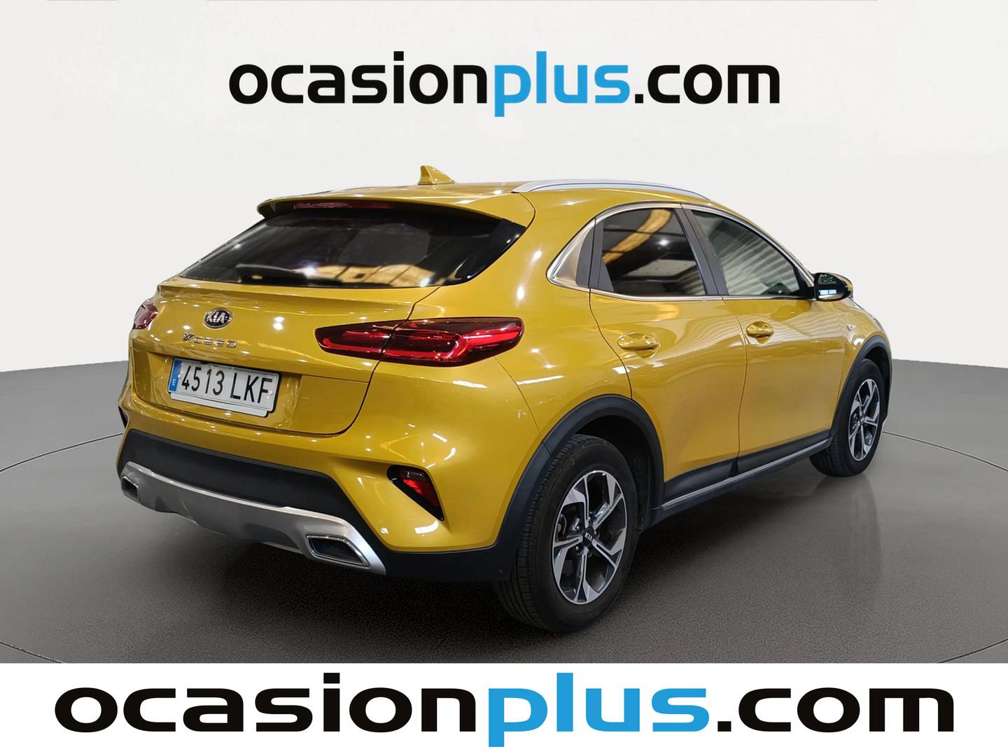 Foto trasera KIA XCeed KIA XCeed 1.0 T-GDi Drive (120 CV) derecha