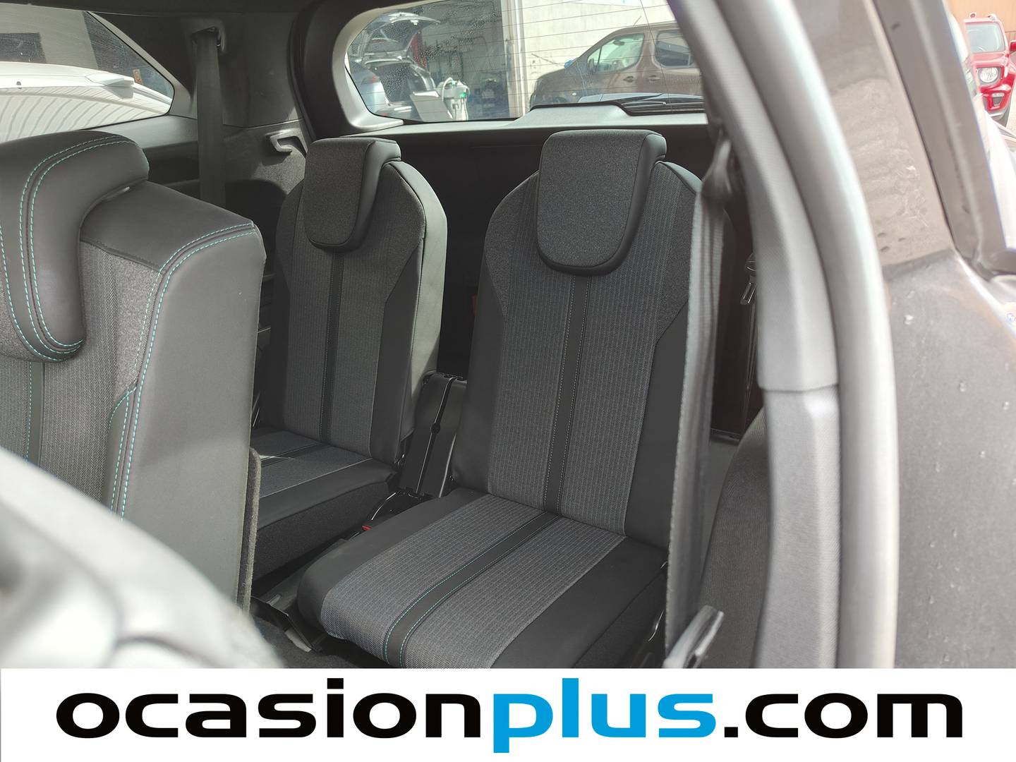 Foto Peugeot 5008 Peugeot 5008 PureTech 130 S&S Allure Pack EAT8 (130 CV) 7 Plazas