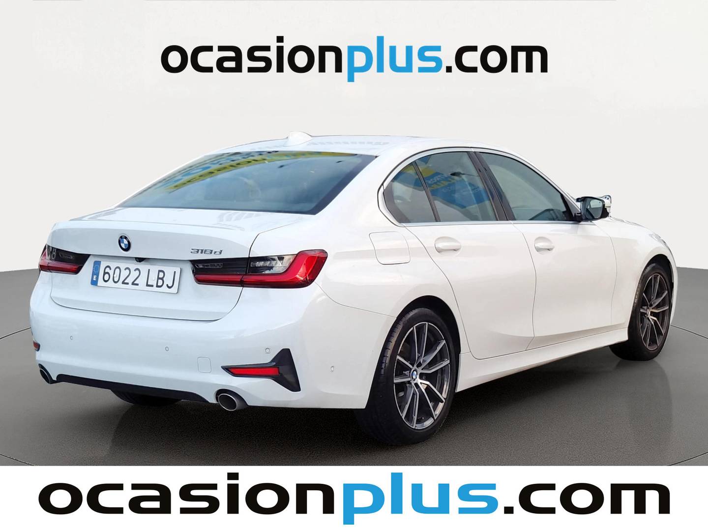 Foto trasera BMW Serie 3 BMW Serie 3 318d (150 CV) derecha