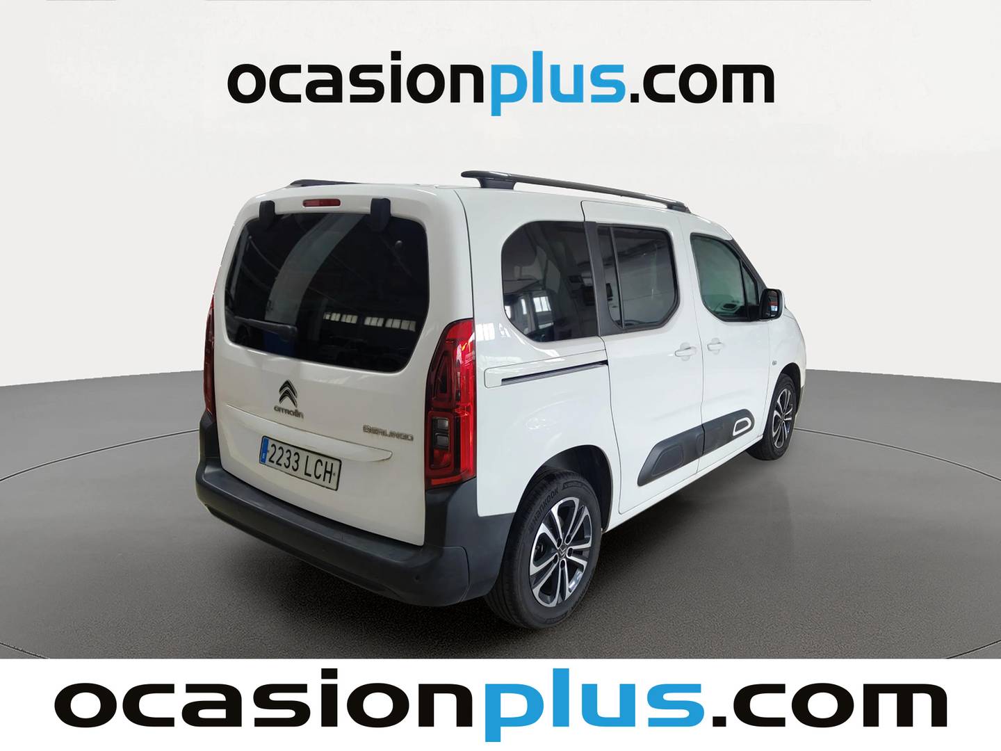 Foto trasera Citroën Berlingo Citroën Berlingo BlueHDi 100 S&S Talla M Shine (102 CV) derecha