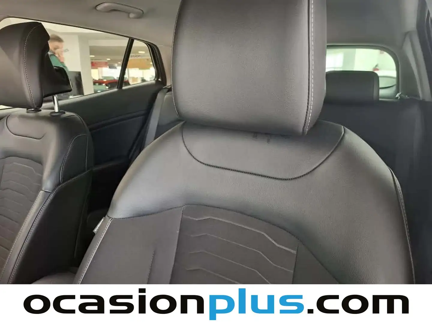 Foto KIA Sportage Kia Sportage 1.6 T-GDi PHEV Tech 4x4 (265 CV)