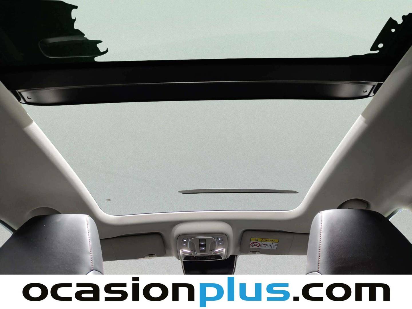 Extras y acabados del MG eHS MG eHS 1.5 T-GDI PHEV Luxury (258 CV)