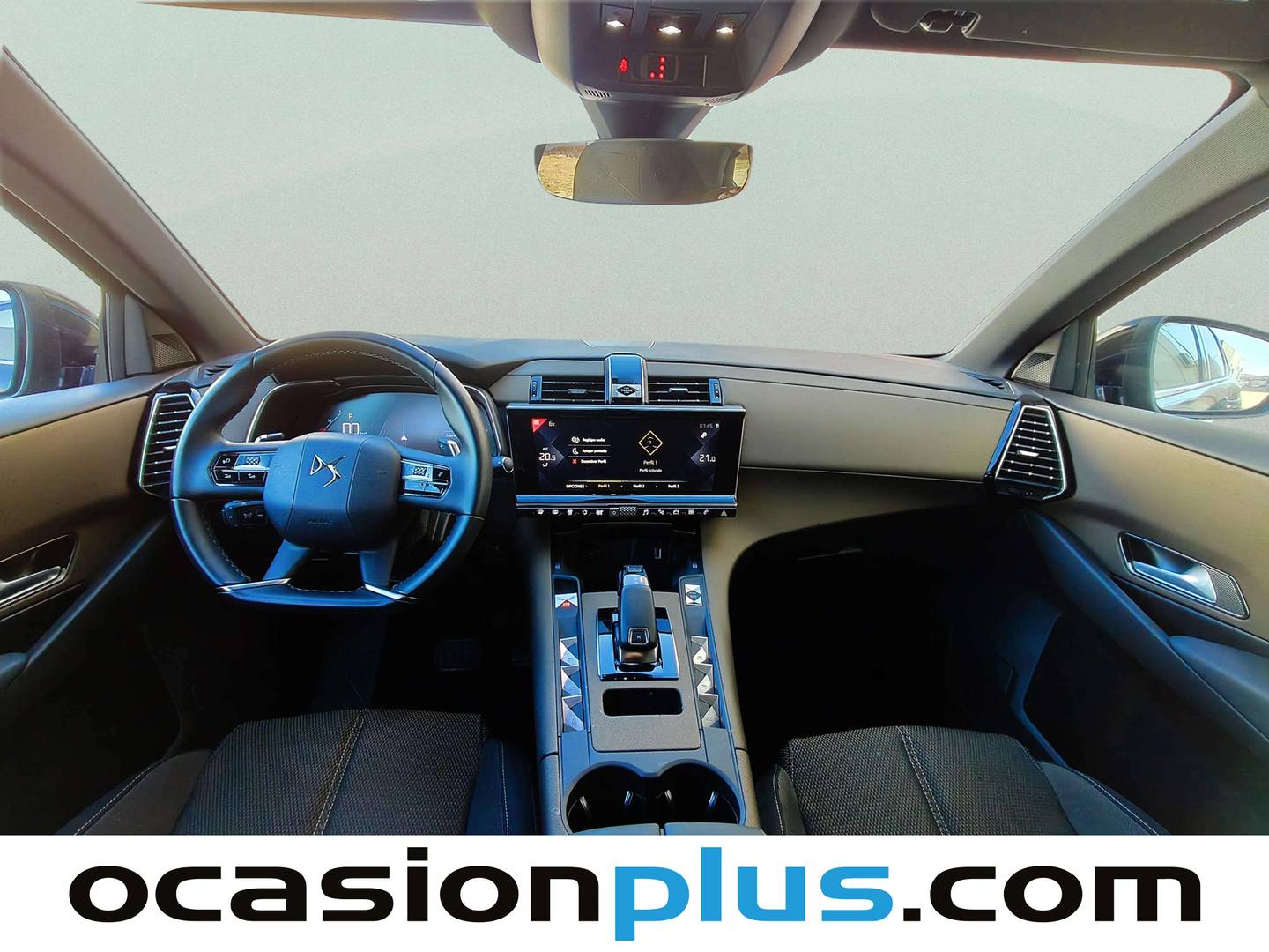 Foto DS DS 7 Crossback DS DS7 Crossback PureTech 130 Bastille+ AT (131 CV)