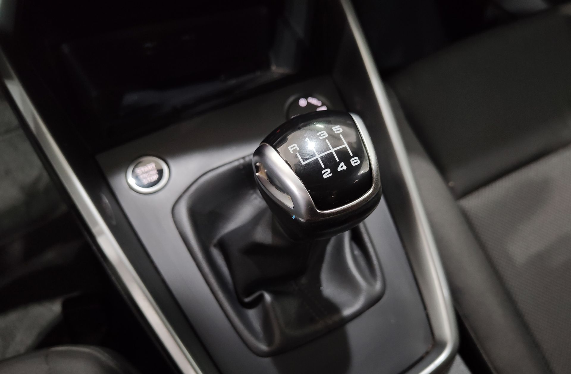 Audi A3 Sportback 30 TFSI - foto 5