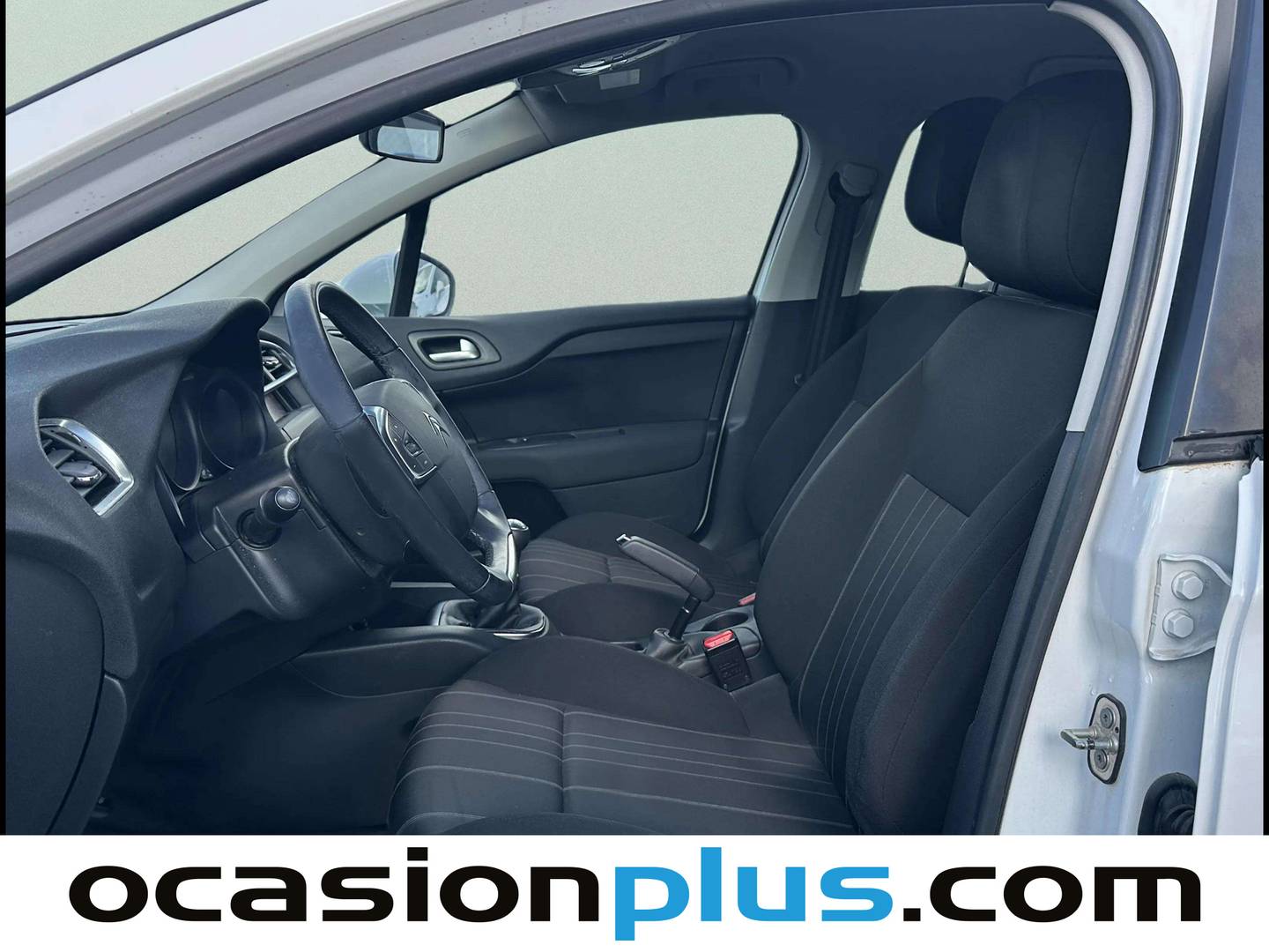 Foto asientos delanteros Citroën C4 Citroen C4 PureTech 110 Live (110 CV)