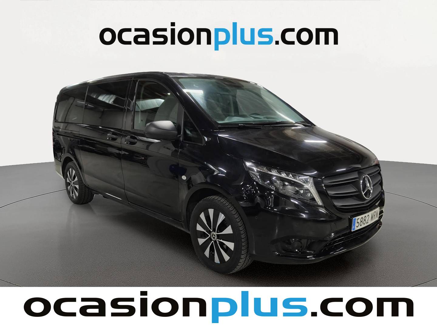Foto delantera Mercedes Vito Mercedes Vito 116 CDI Tourer Pro Larga (163 CV) 9 Plazas derecha