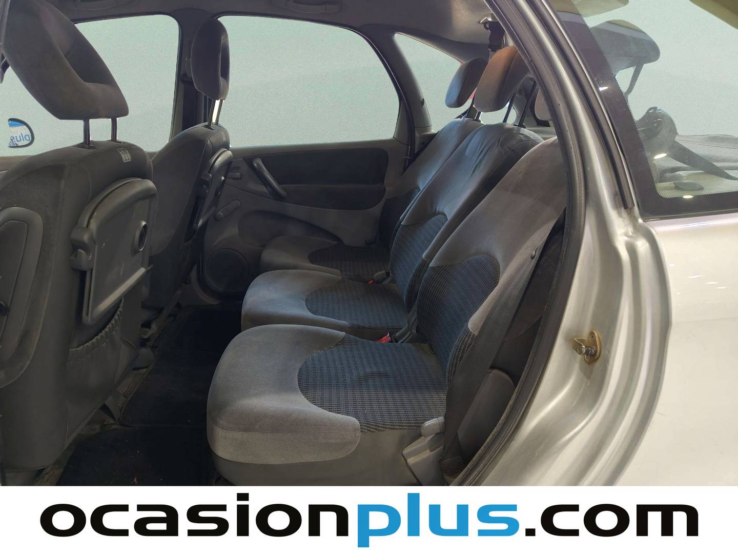Foto asientos traseros Citroën Xsara Picasso Citroën Xsara Picasso 1.6 HDi SX Top (92 CV)