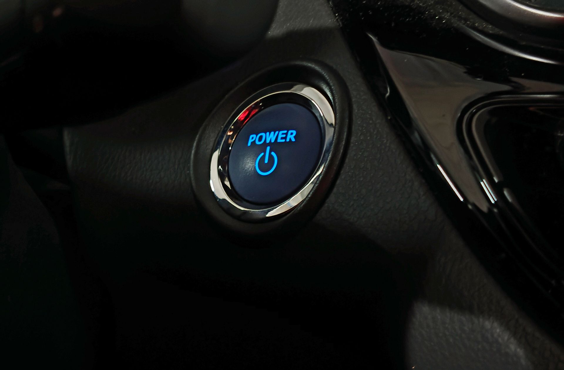 Toyota C-HR 180H Advance - foto 32
