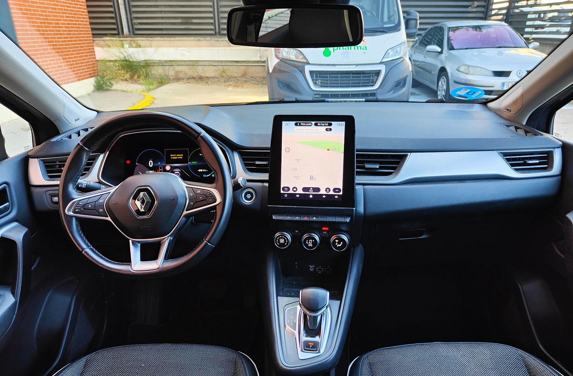 Renault Captur Zen E-Tech Híbrido enchufable - foto 6