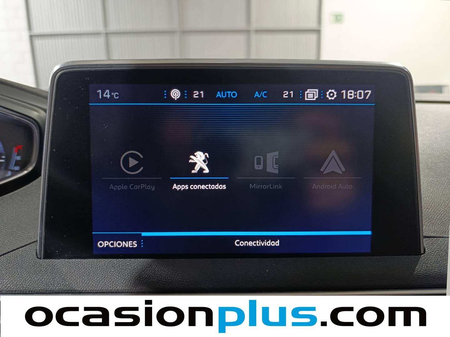 Foto Peugeot 3008 Peugeot 3008 BlueHDI 130 S&S Allure 96 kW (130 CV)