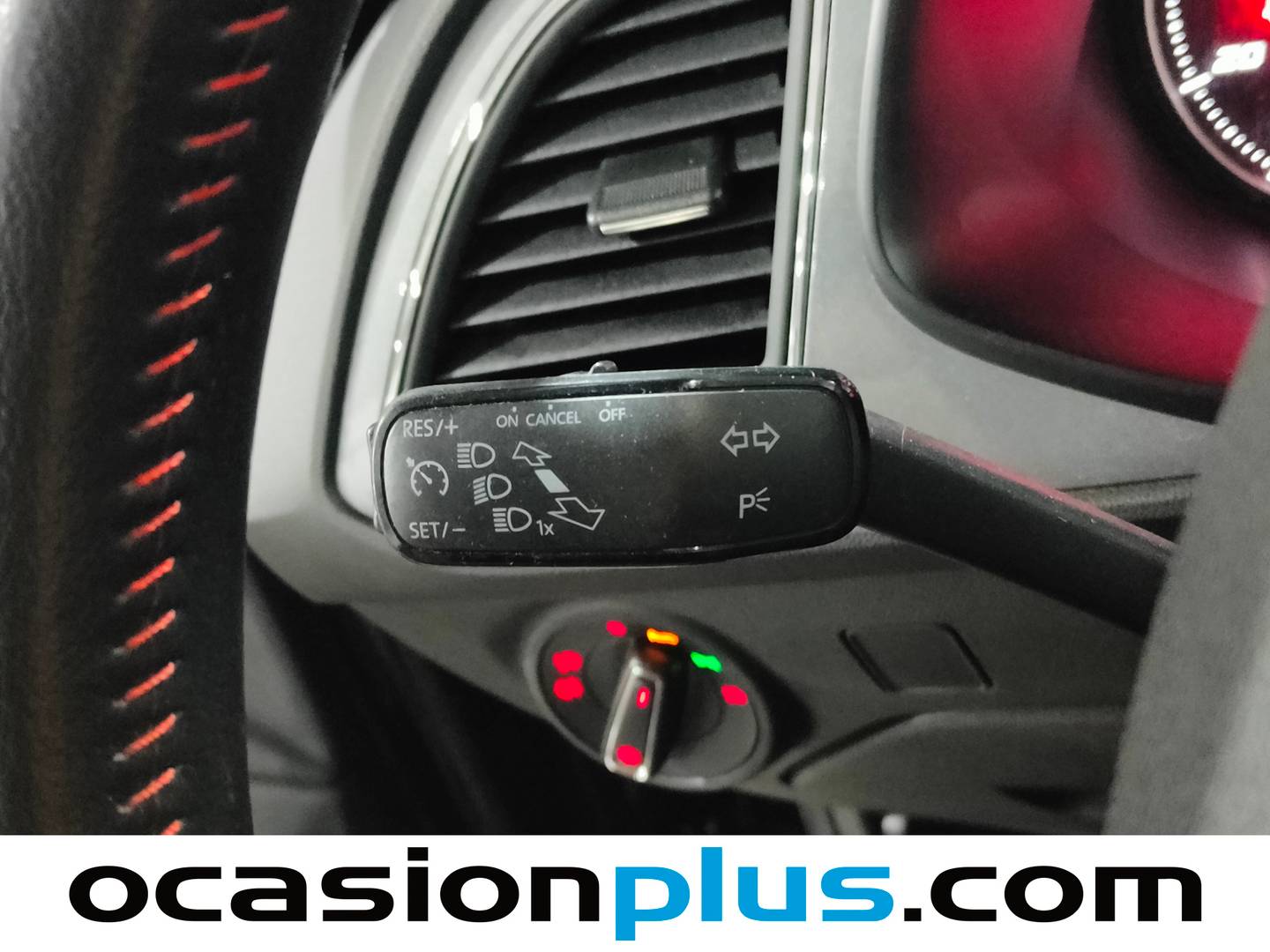 Foto Seat León SEAT León ST 1.4 TSI S&S ACT FR DSG-7 (150 CV)