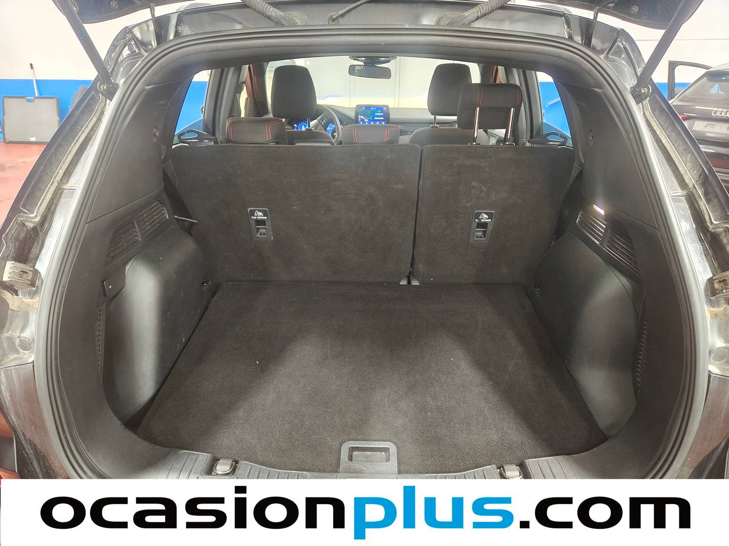 Fotos maletero Ford Kuga Ford Kuga 1.5 EcoBlue ST-Line (120 CV)