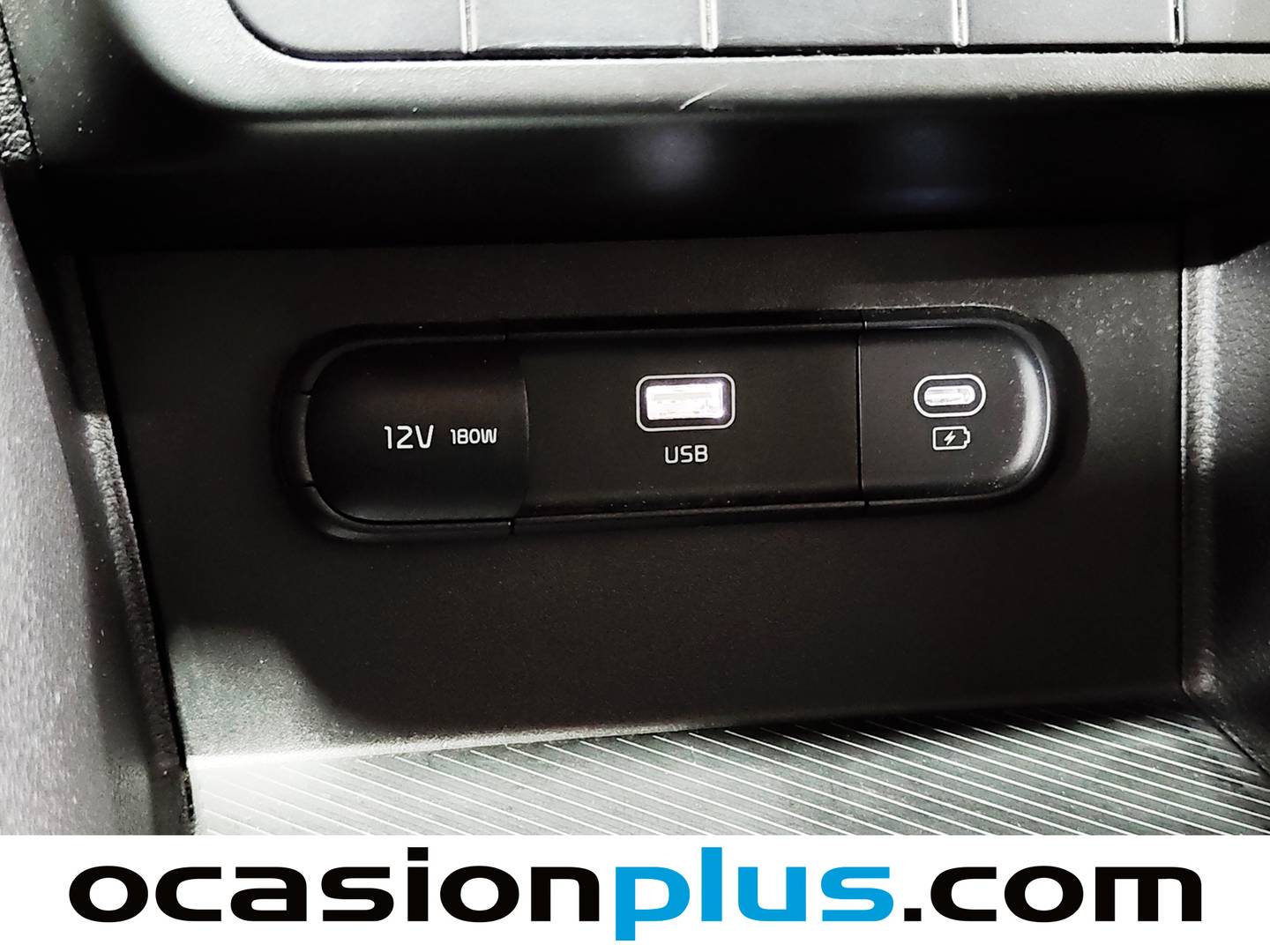 Foto KIA Sportage Kia Sportage 1.6 CRDi MHEV Business 4x2  (136 CV)