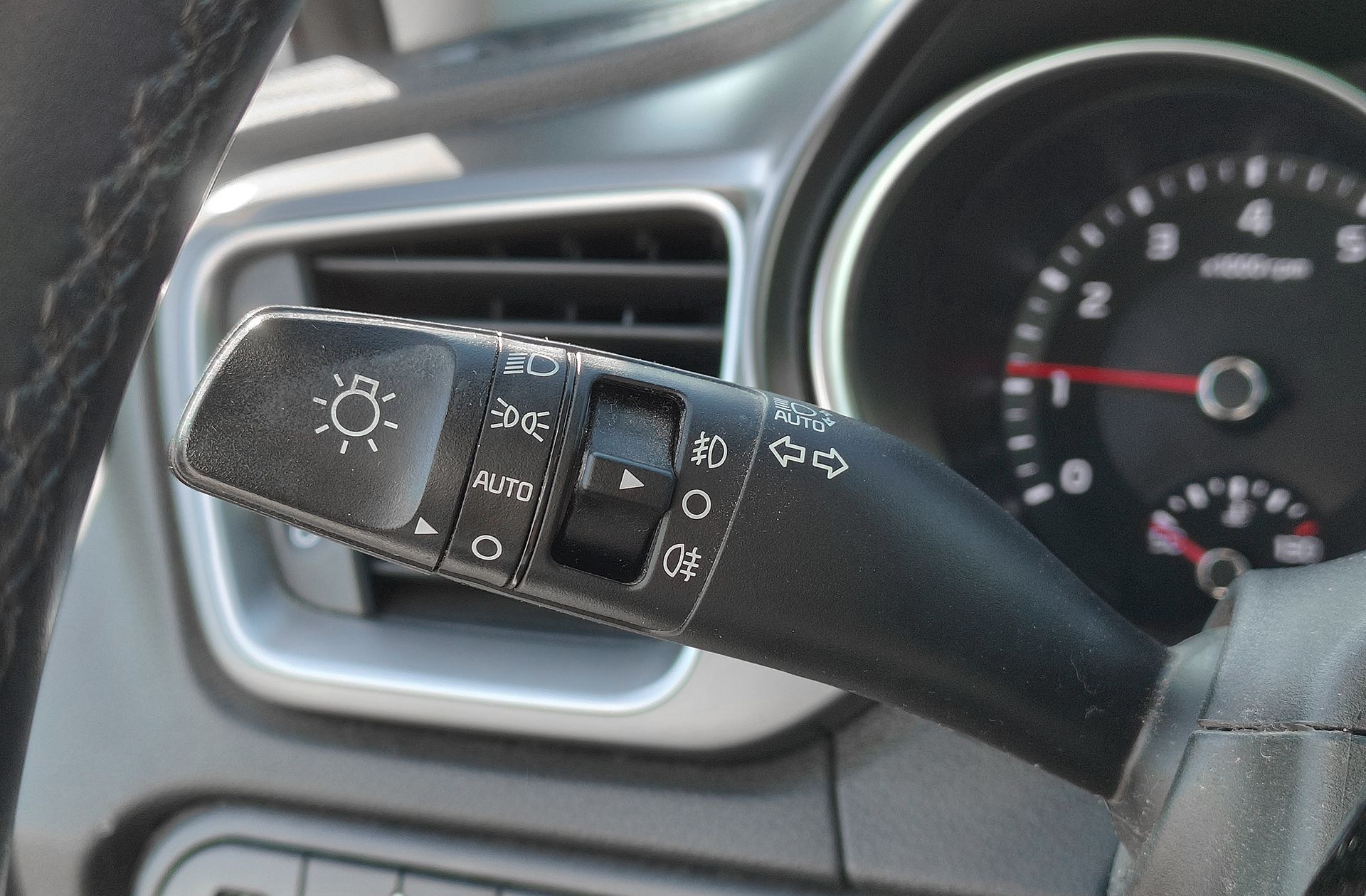 Kia Ceed 1.0 T-GDi Drive - foto 26