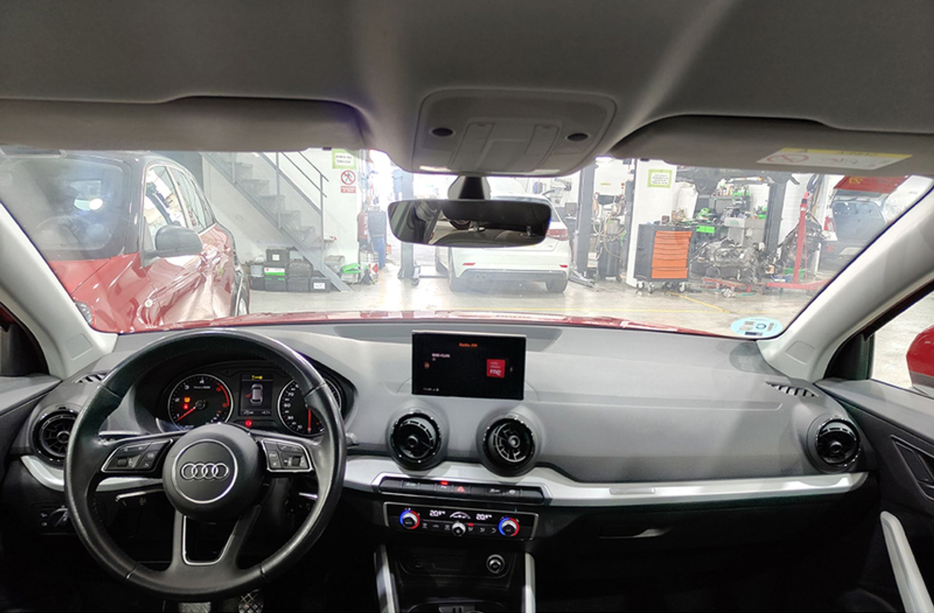 Audi Q2 design edition 1.6 TDI - foto 6