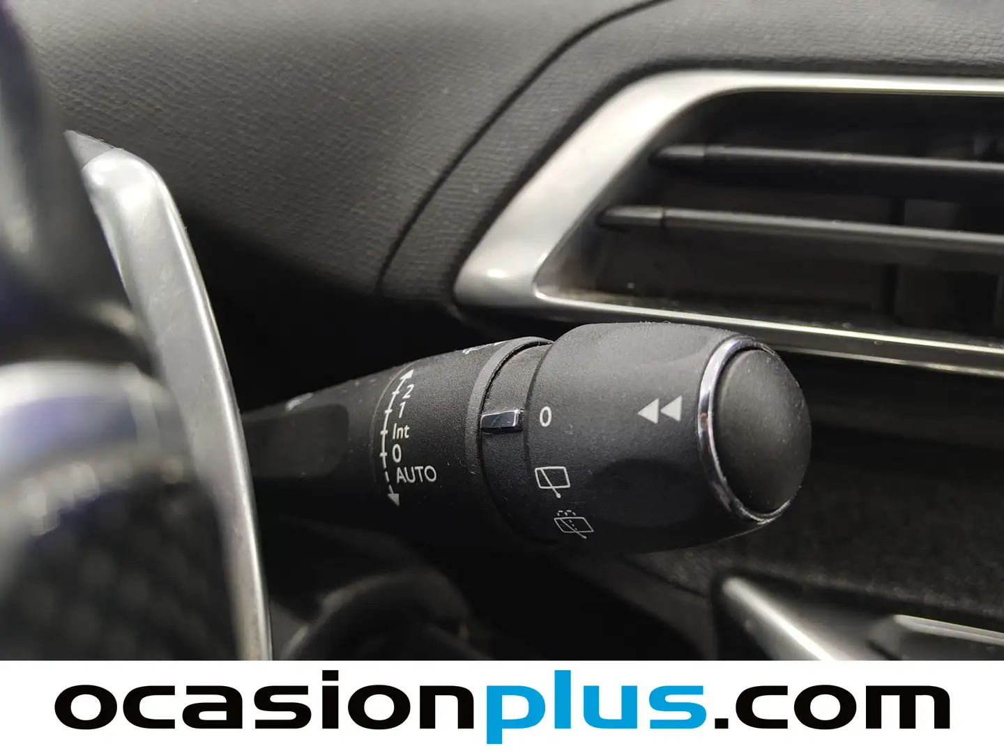 Foto Peugeot 3008 Peugeot 3008 BlueHDi 120 HP S&S GT-Line EAT6 (120 CV)