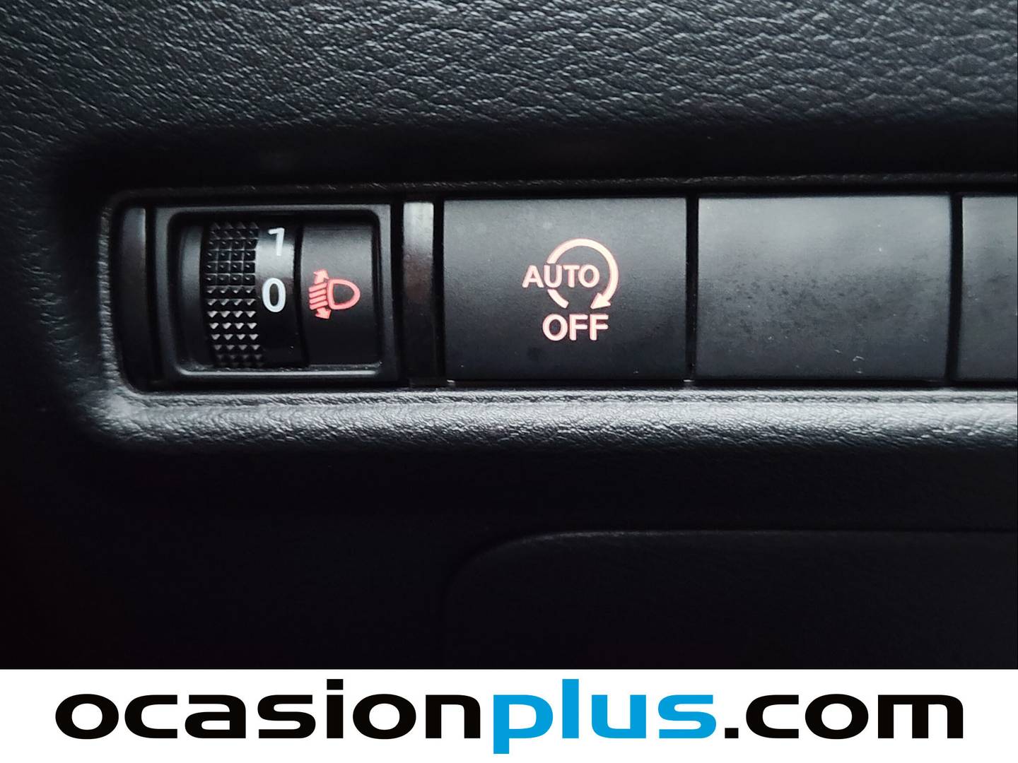 Foto Nissan JUKE Nissan Juke DIG-T N-Connecta 4x2 (114 CV)