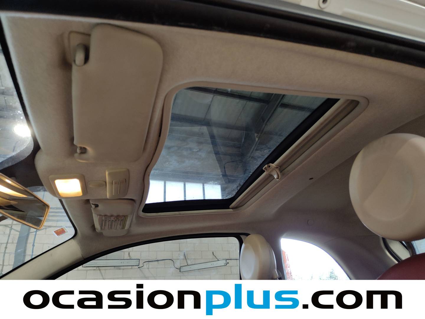 Extras y acabados del Fiat 500 Fiat 500 1.2 8v Lounge (69 CV)