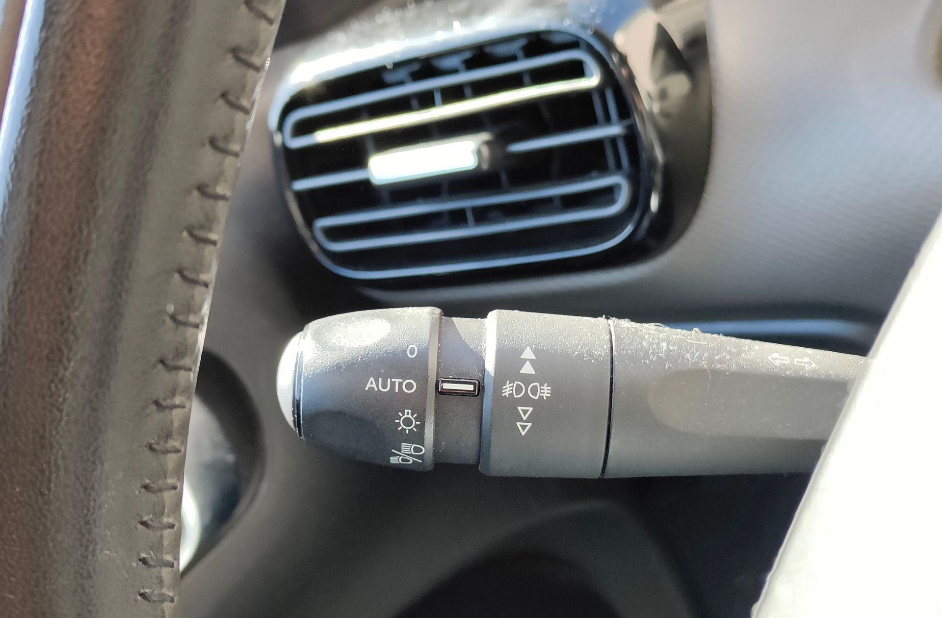 Citroën C4 Cactus PureTech 110 Shine - foto 22
