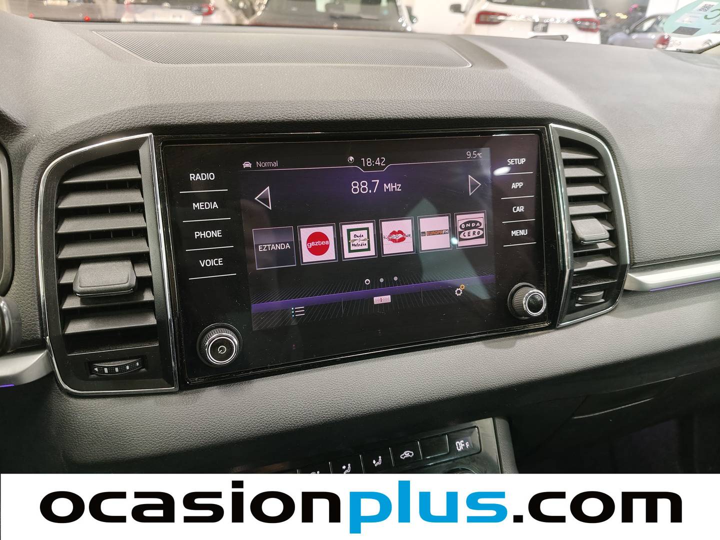 Foto Skoda Karoq Skoda Karoq 1.5 TSI ACT Ambition (150 CV)