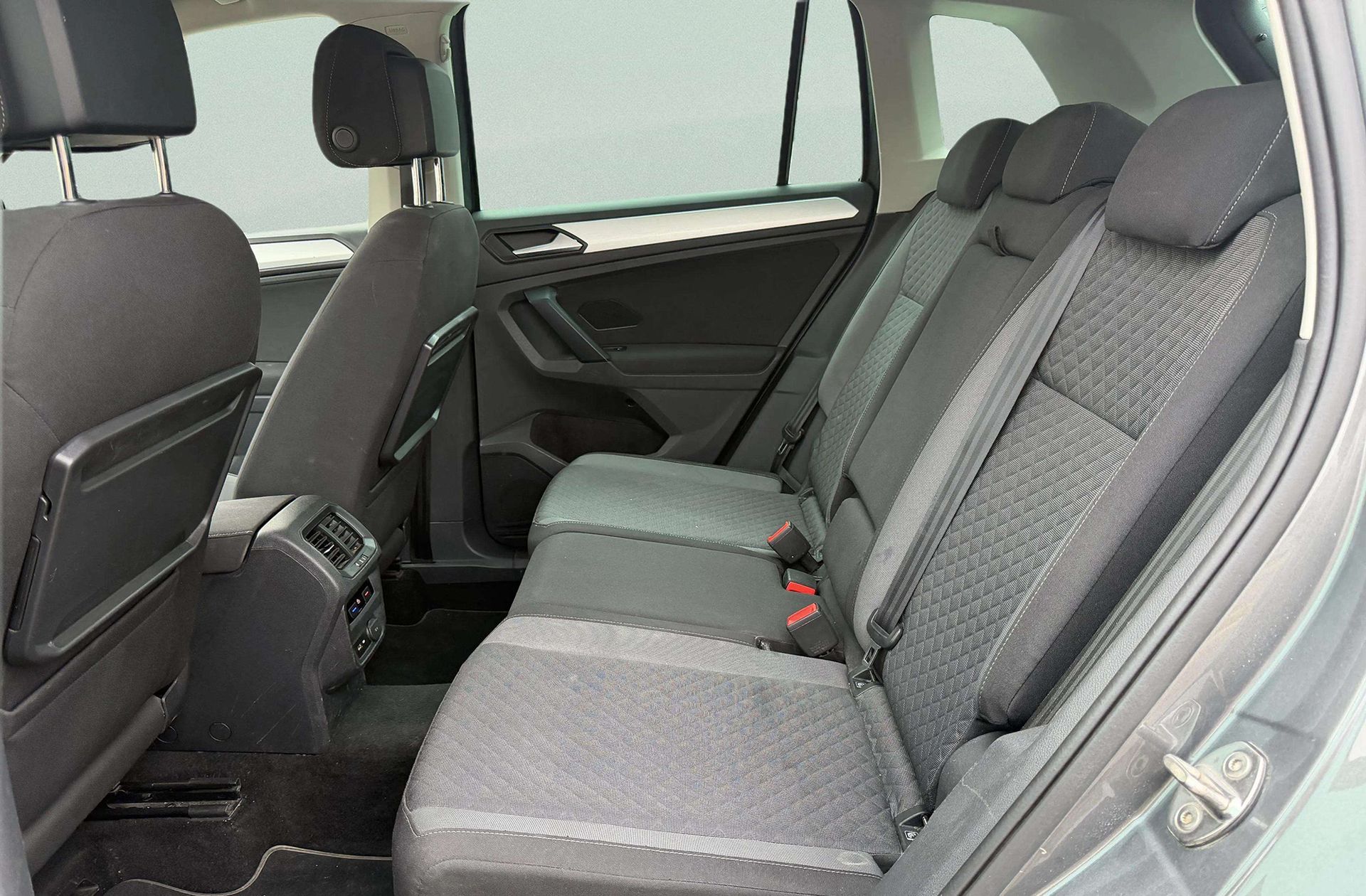 Volkswagen Tiguan Advance 1.5 TSI Pack R-line - foto 15