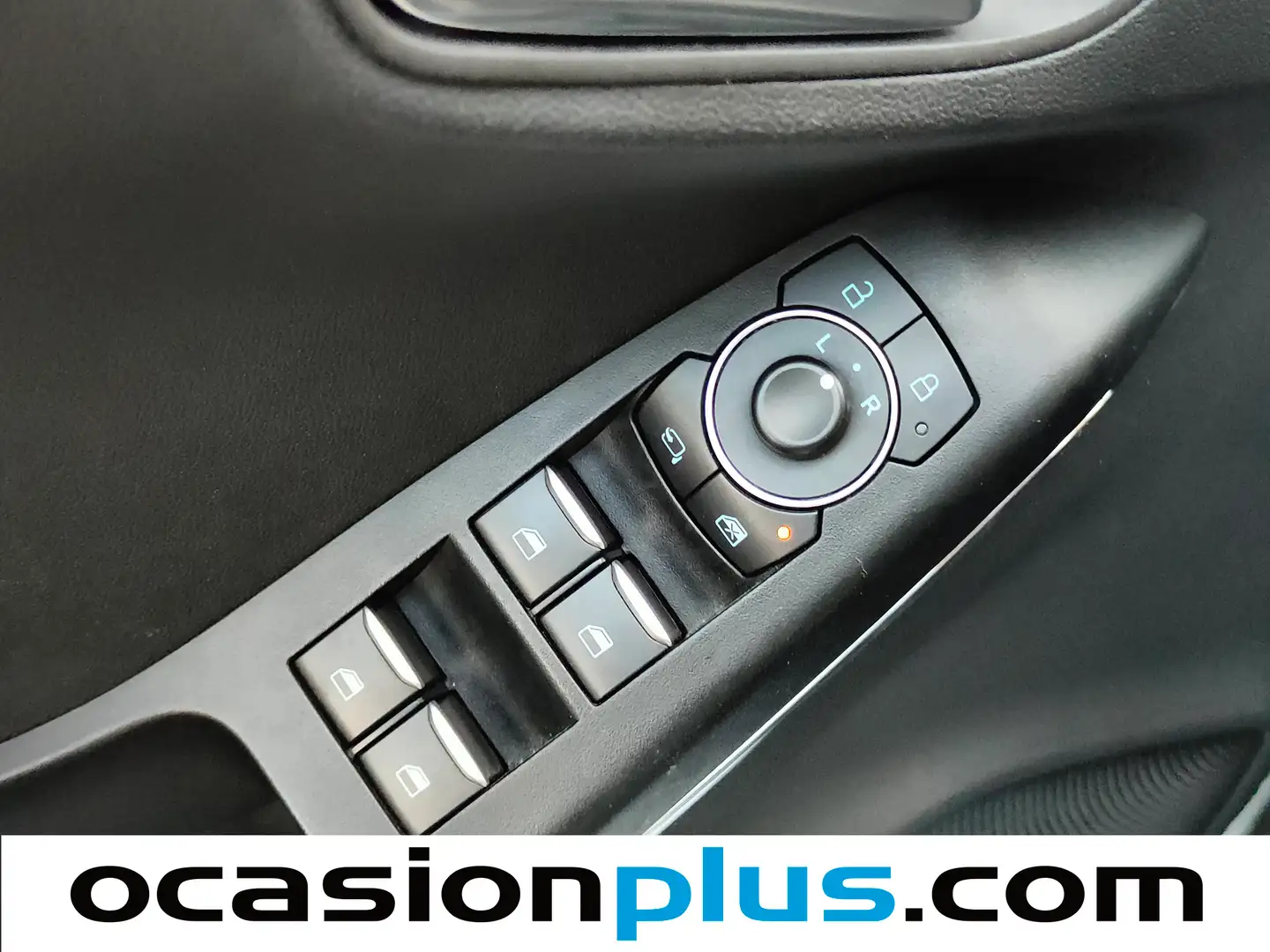 Foto Ford Puma Ford Puma 1.0 EcoBoost MHEV ST-Line X (125 CV)