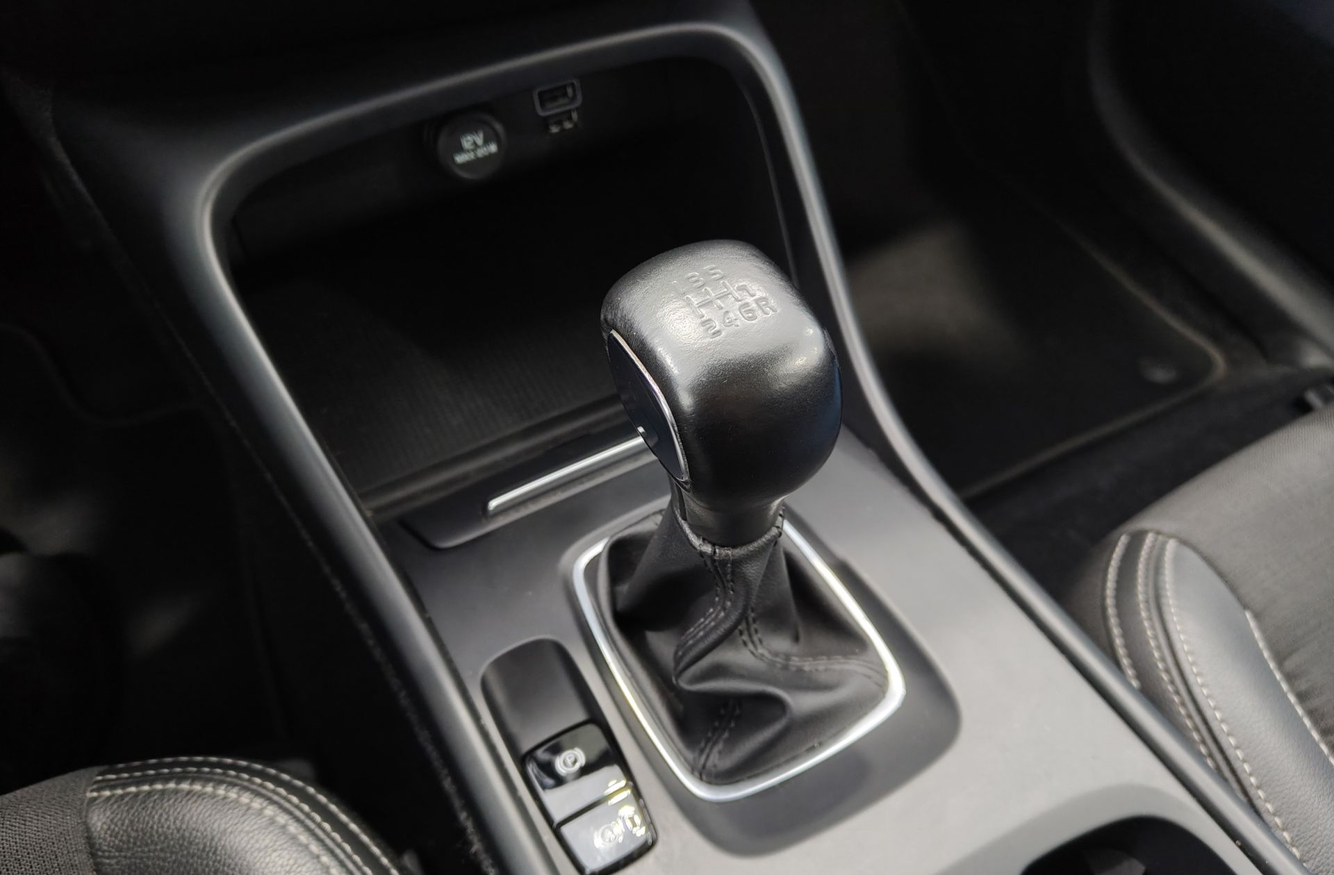 Volvo XC40 D3 Business Plus - foto 5