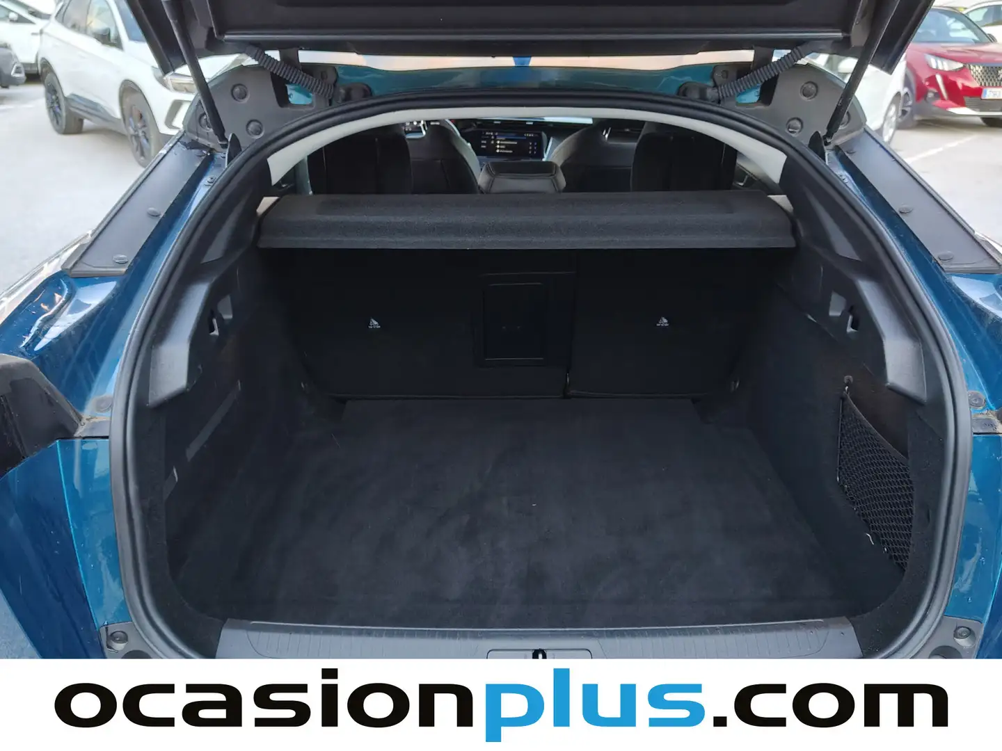 Foto Peugeot 408 Peugeot 408 Allure Hybrid eDCS6 (136 CV)