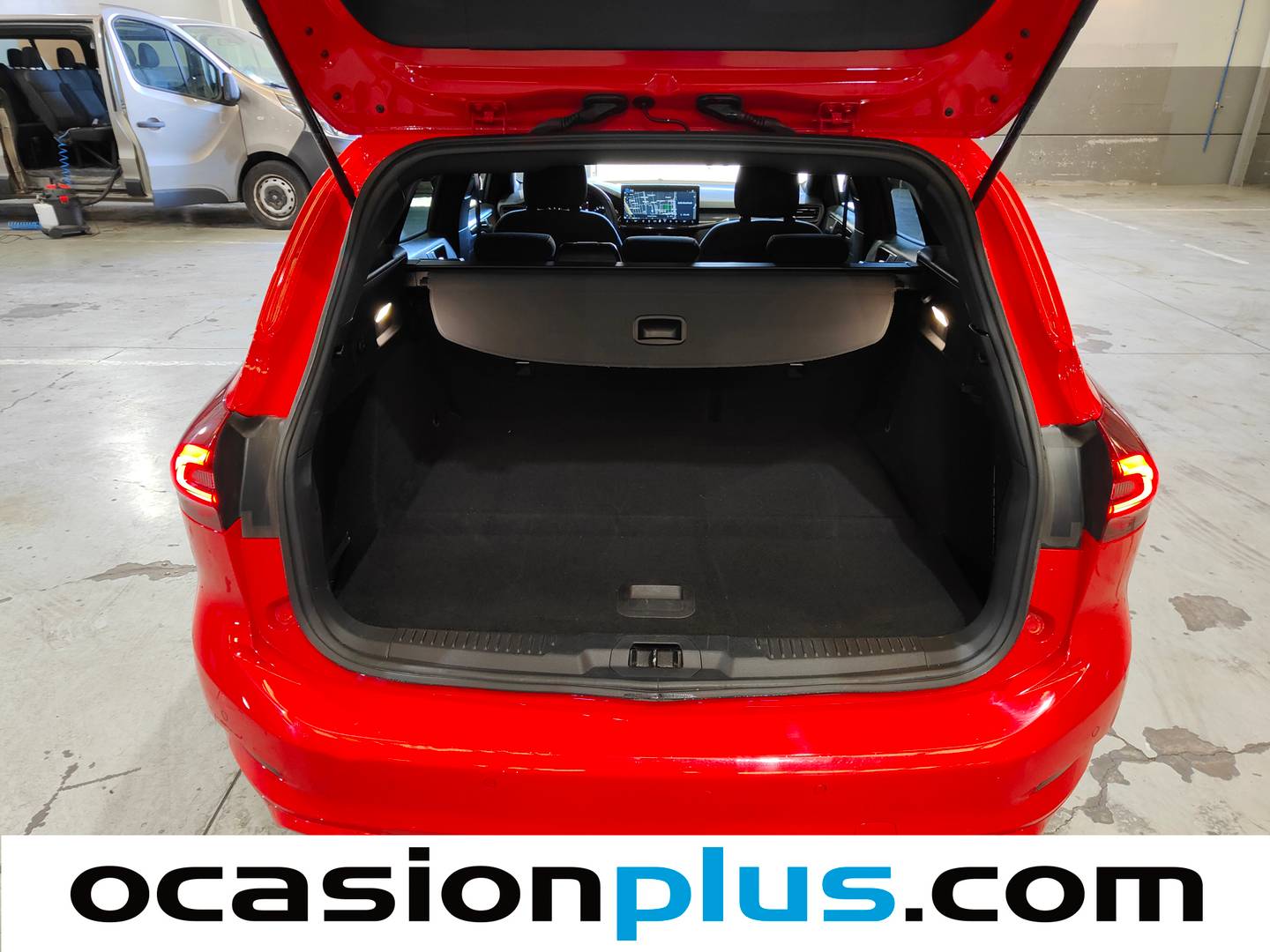 Fotos maletero Ford Focus Ford Focus SportBreak 1.0 Ecoboost MHEV ST-Line Auto (155 CV)