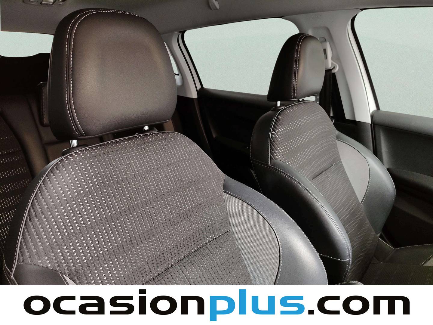 Extras y acabados del Peugeot 2008 Peugeot 2008 BlueHDi 120 S&S Allure EAT6 (120 CV)