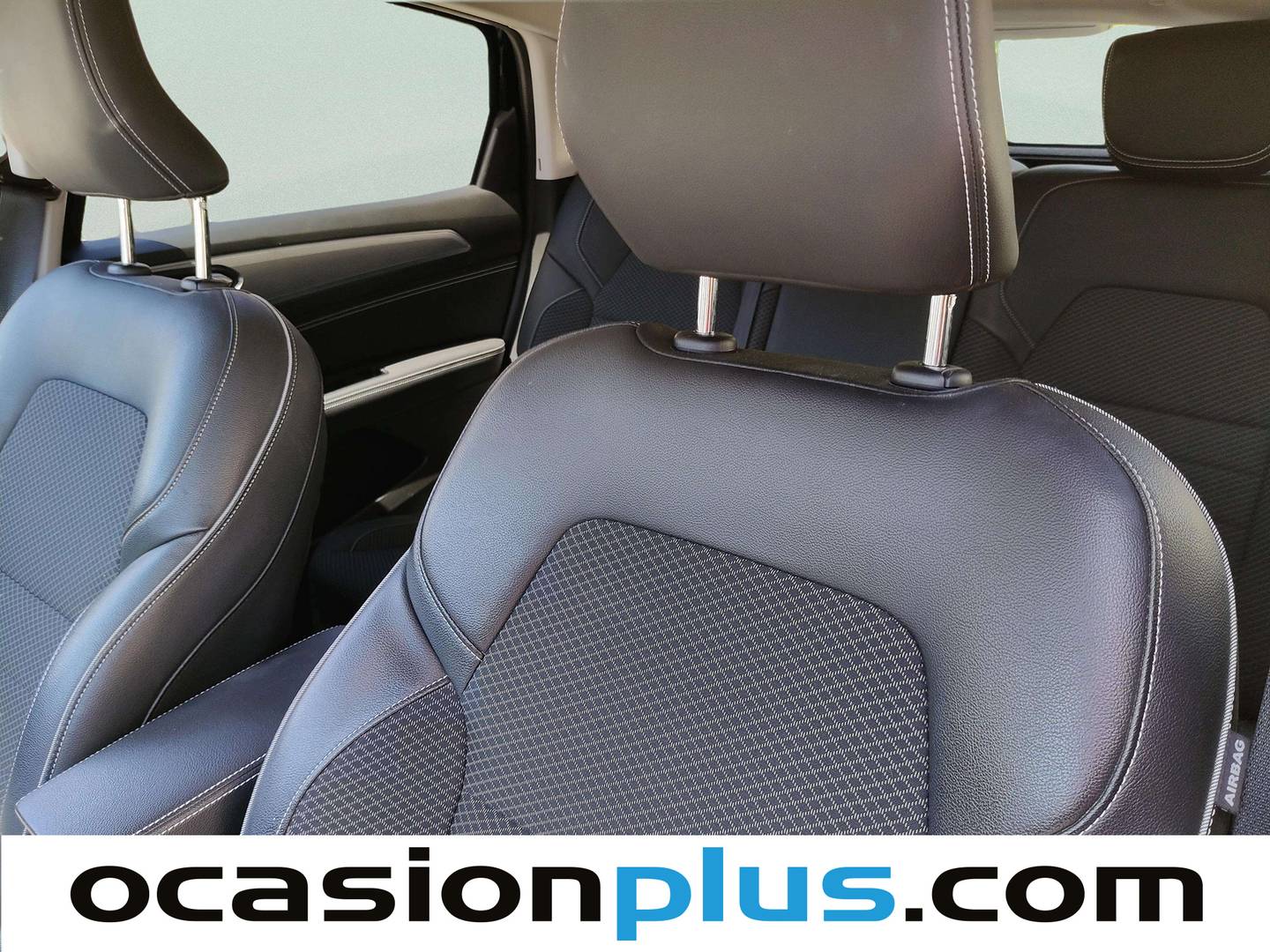 Extras y acabados del Renault Arkana Renault Arkana Zen TCE 140 Mild Hybrid (140 CV) EDC