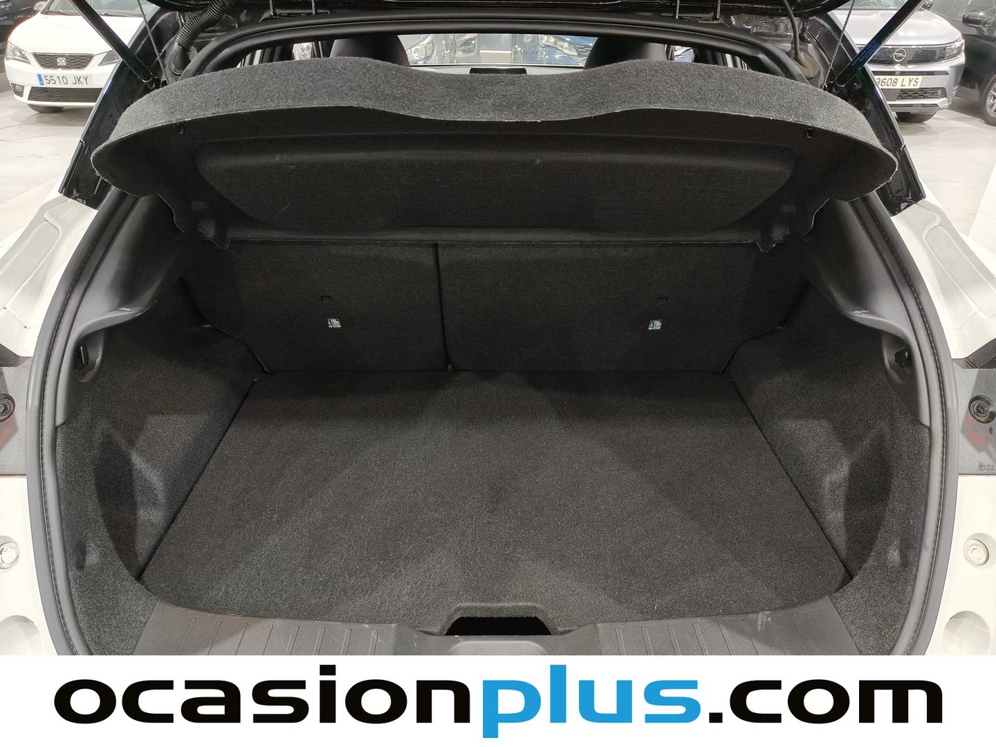 Foto Nissan JUKE Nissan Juke DIG-T 114 N-Design 4X2 (114 CV)