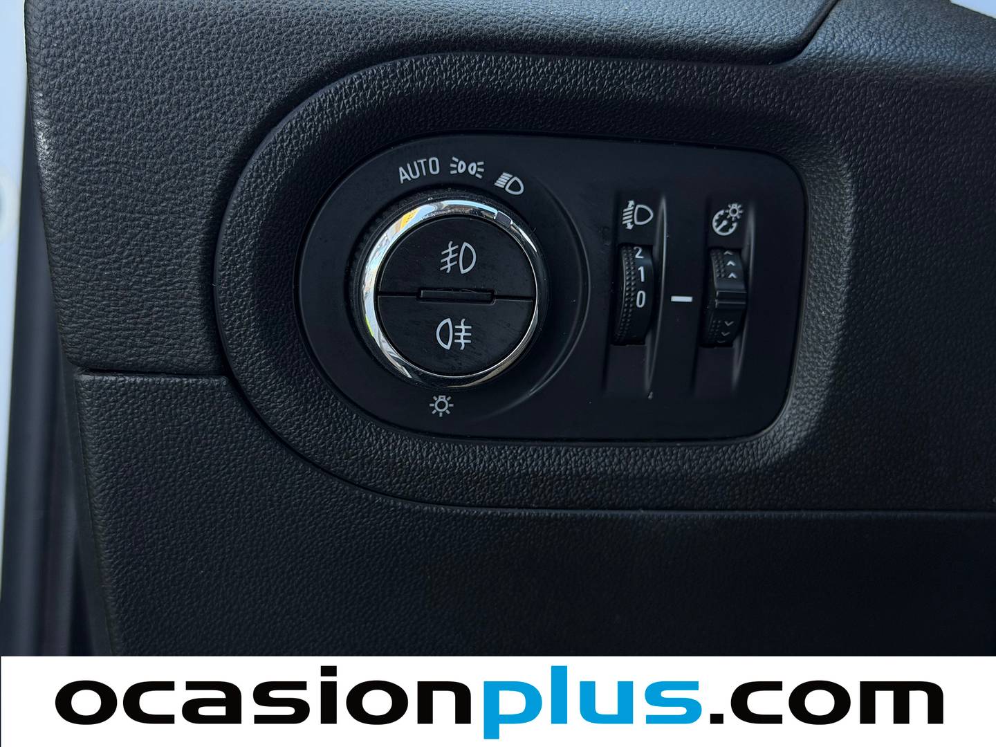 Acabados Opel Grandland X Opel Grandland X 1.2 Turbo Selective (130 CV)