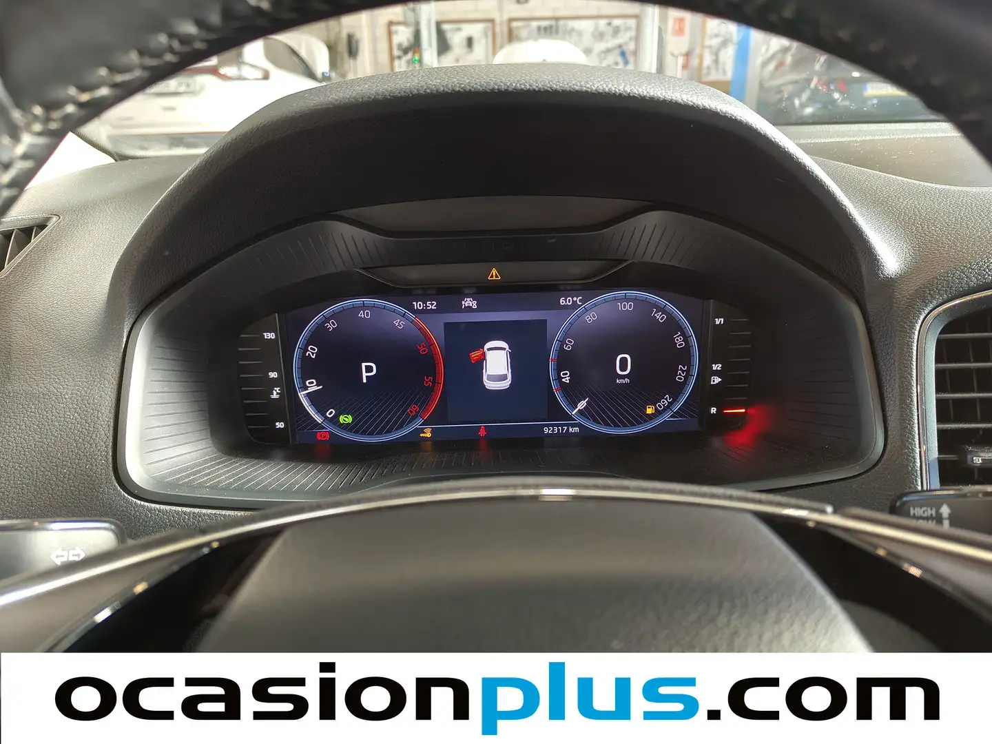 Foto Skoda Karoq Skoda Karoq 2.0 TDI Ambition 4X4 DSG (150 CV)