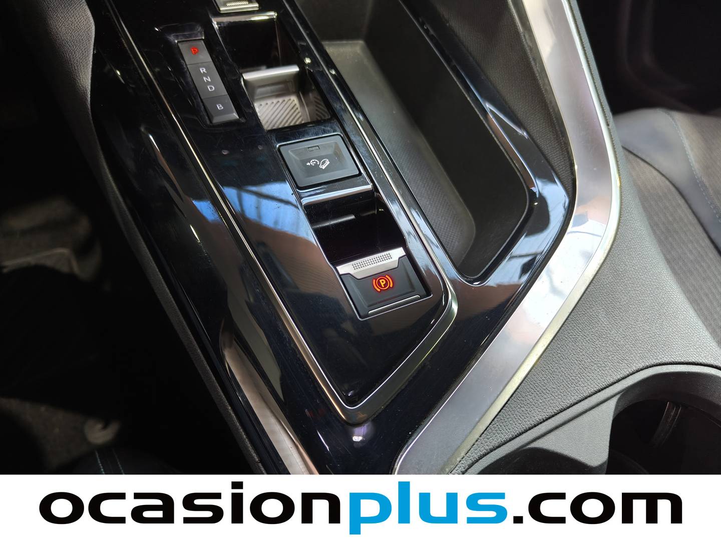 Peugeot 3008 Hybrid Peugeot 3008 Hybrid 300 Allure Pack e-EAT8  (300 CV) seminuevo