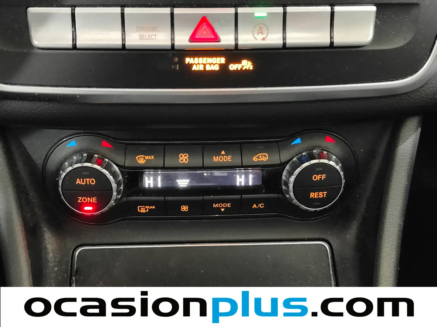 Foto Mercedes GLA Mercedes-Benz GLA GLA 200 (156 CV) AMG Pack