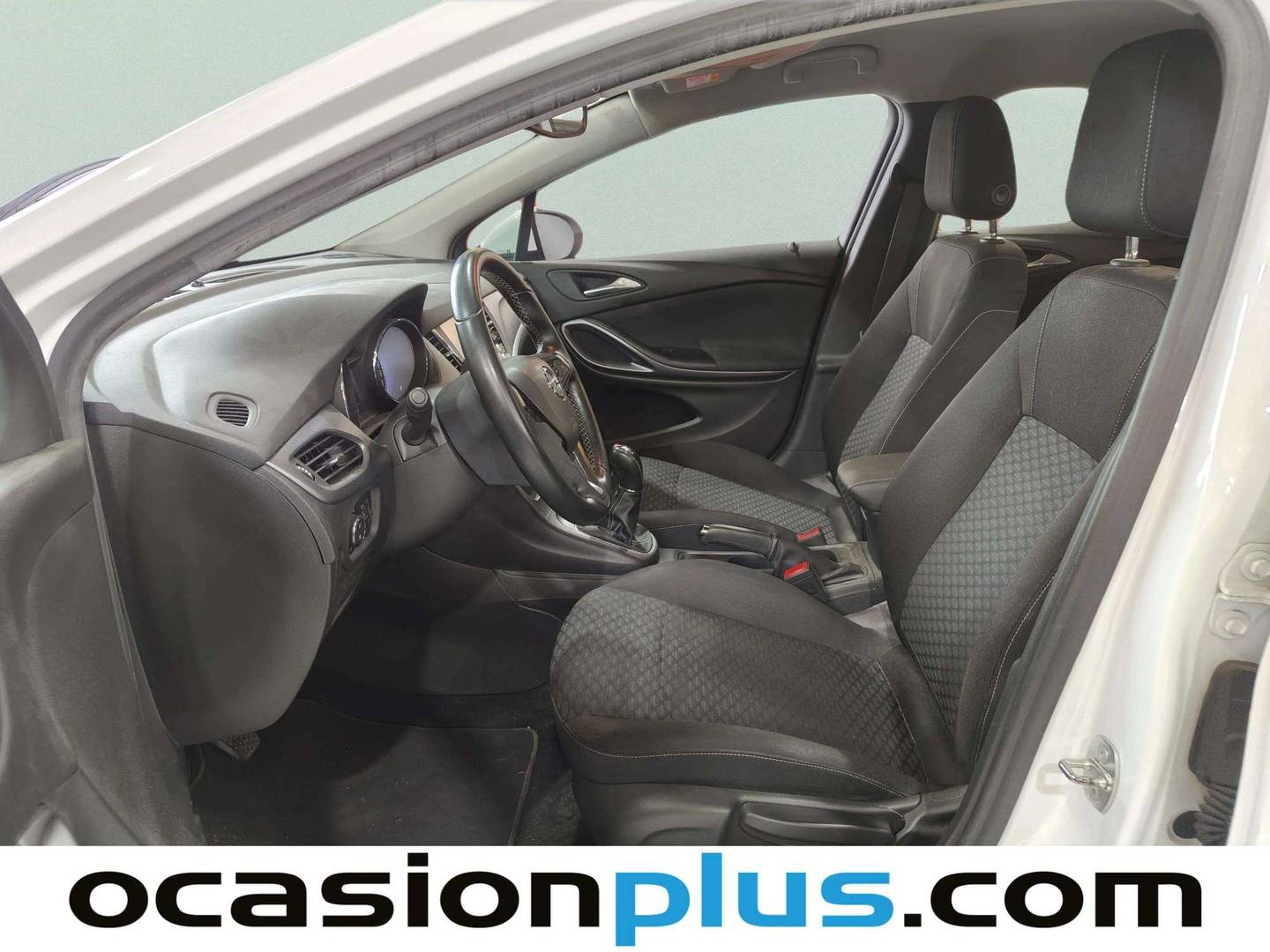 Foto asientos delanteros Opel Astra Opel Astra 1.0 Turbo S&S Selective (105 CV)