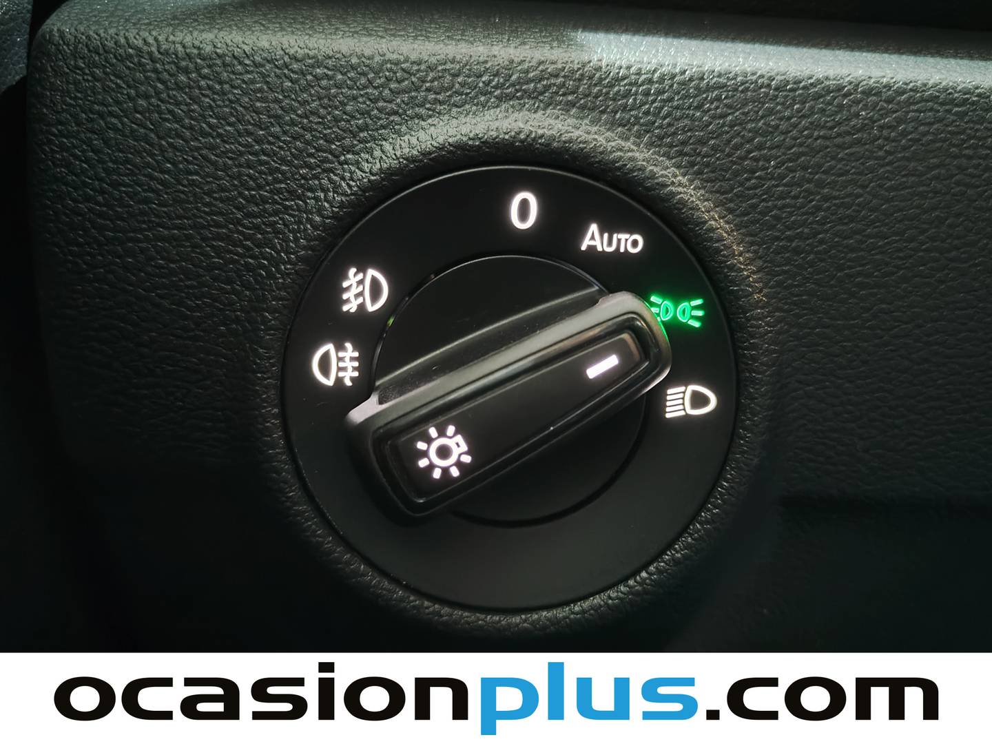 Foto Volkswagen T-Roc Volkswagen T-Roc Edition 1.6 TDI (115 CV)