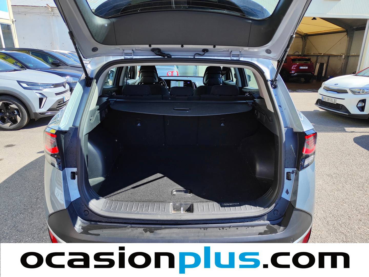 Fotos maletero KIA Sportage Kia Sportage 1.6 T-GDi PHEV Drive 4x4 (265 CV)