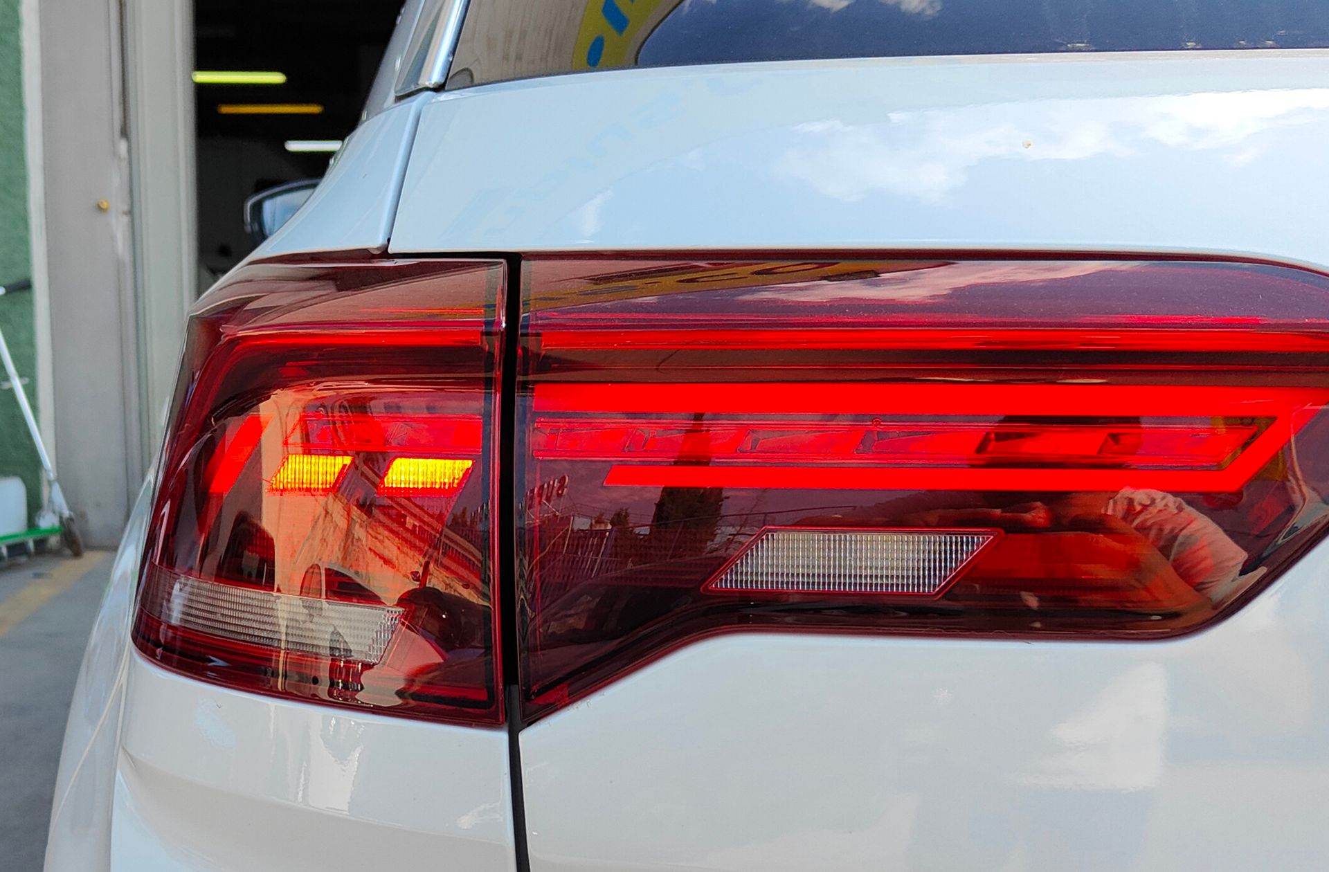 Volkswagen T-Roc Sport 2.0 TDI 4Motion DSG - foto 16