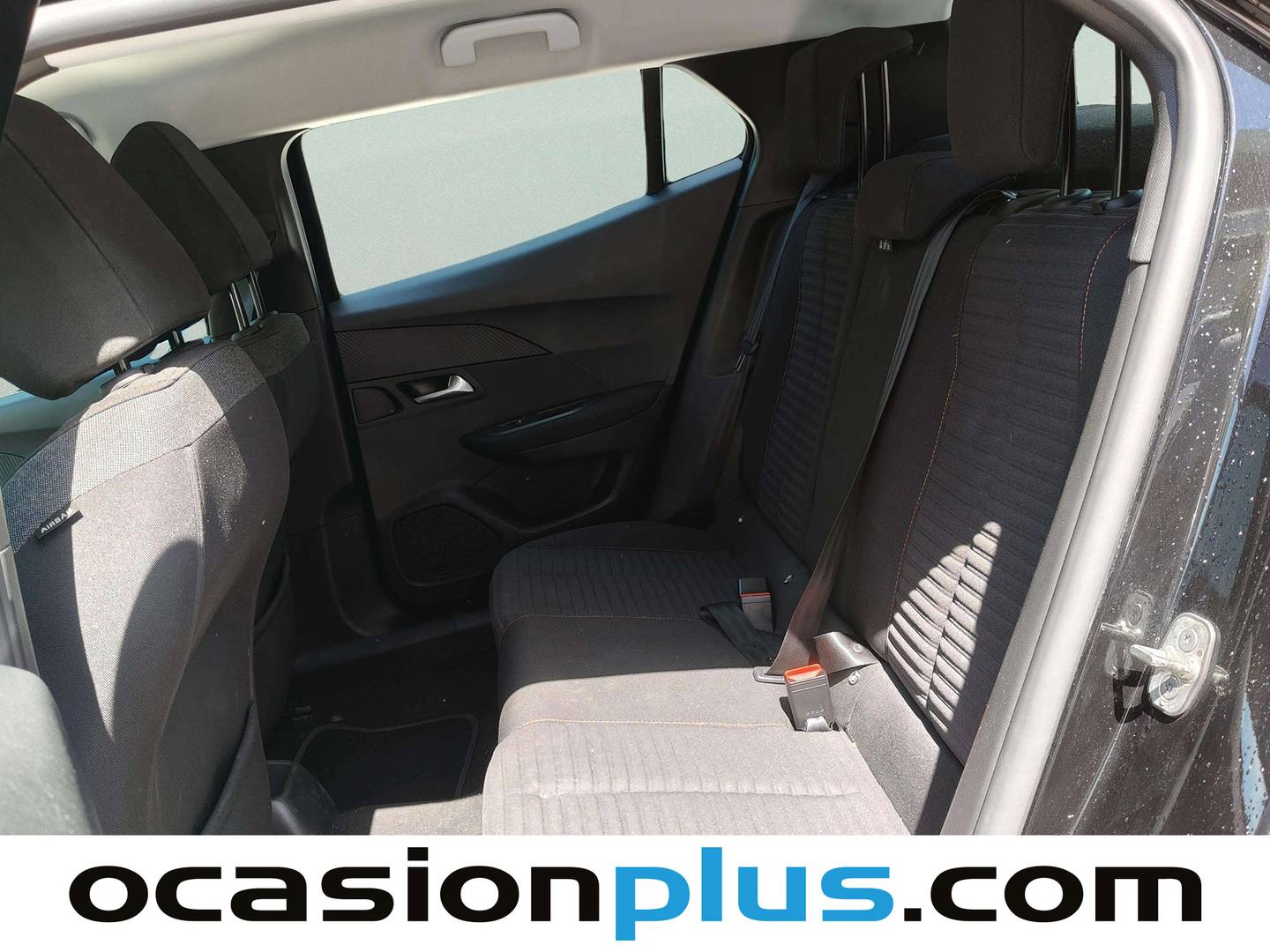Foto asientos traseros Peugeot 2008 Peugeot 2008 Puretech 100 S&S Active Pack (100 CV)