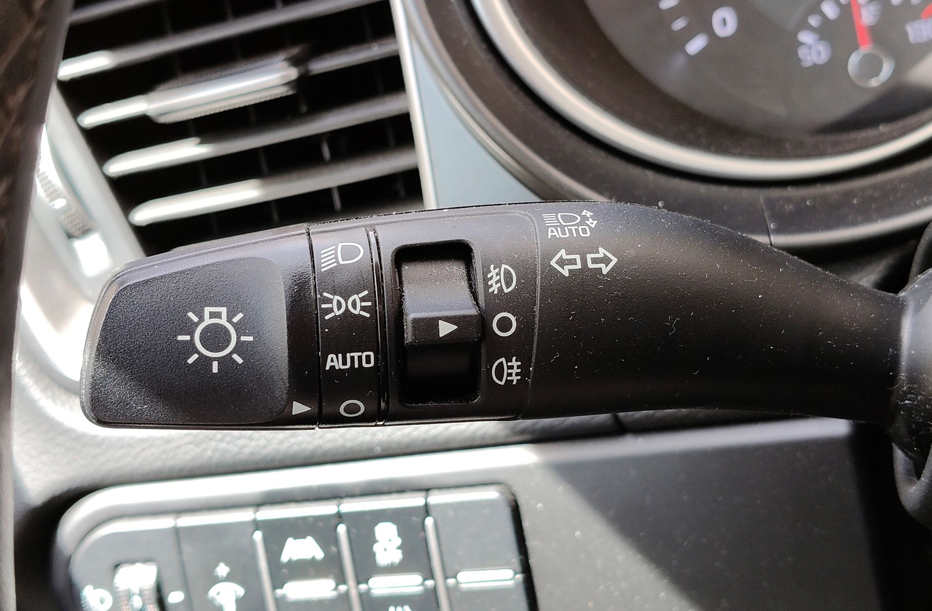 Kia XCeed 1.0 T-GDi Drive - foto 26