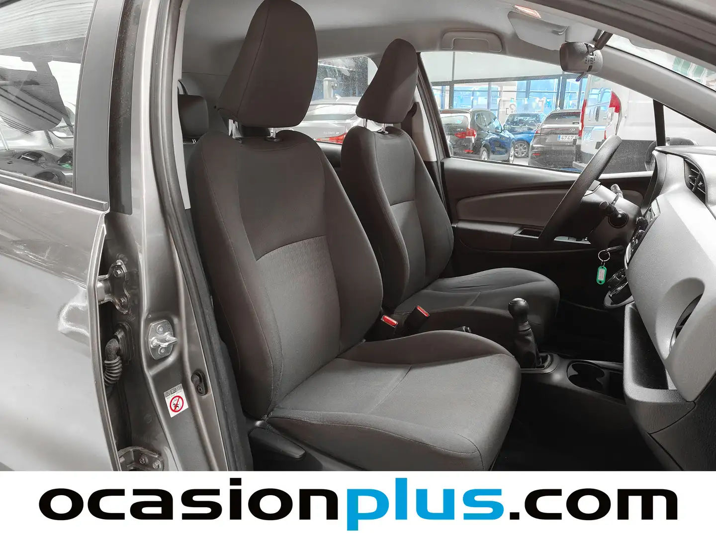 Foto Toyota Yaris Toyota Yaris 1.0 70 Business (69 CV)