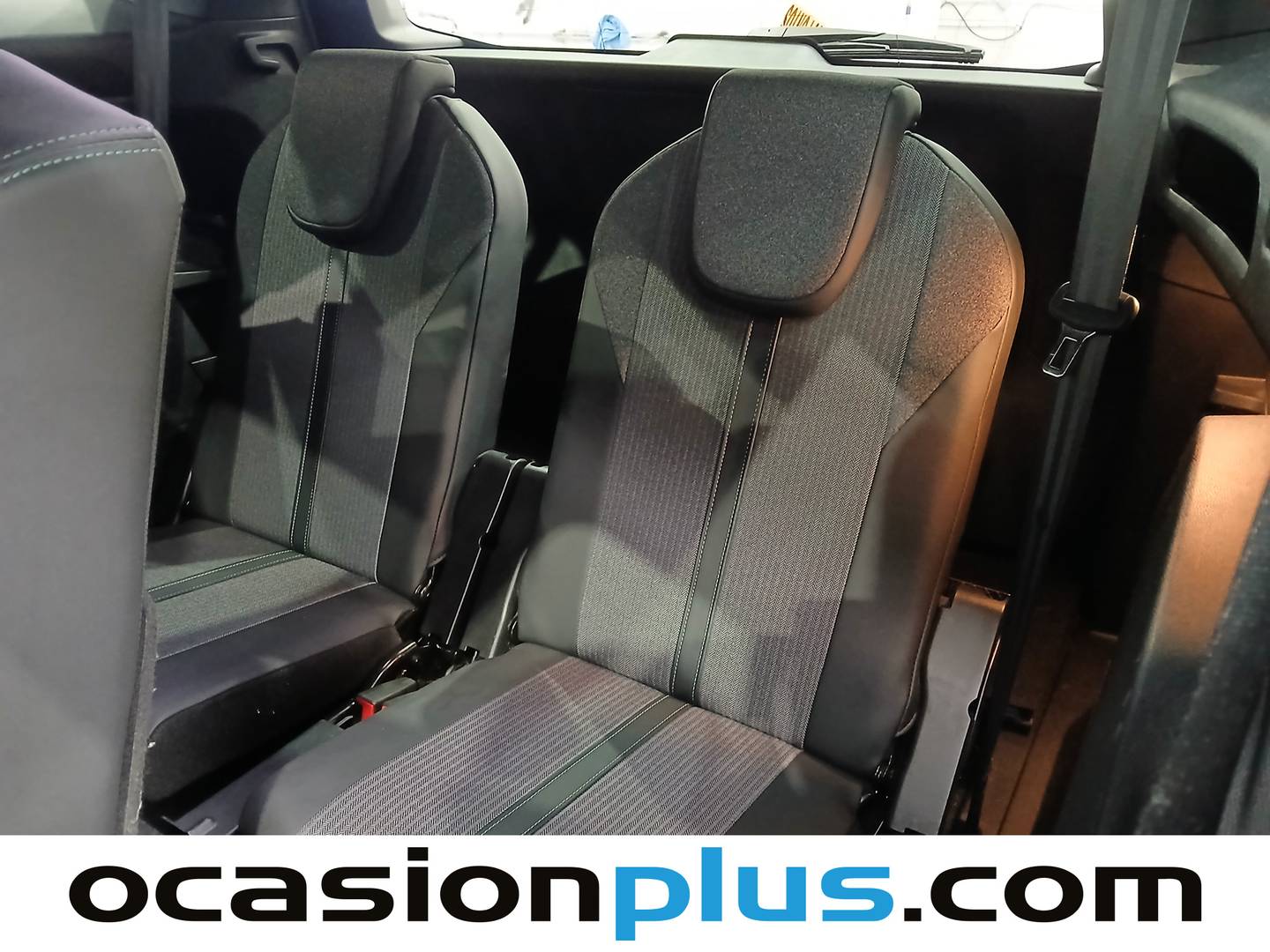 Foto Peugeot 5008 Peugeot 5008 BlueHDI 130 S&S Allure Pack EAT8 (130 CV) 7 Plazas