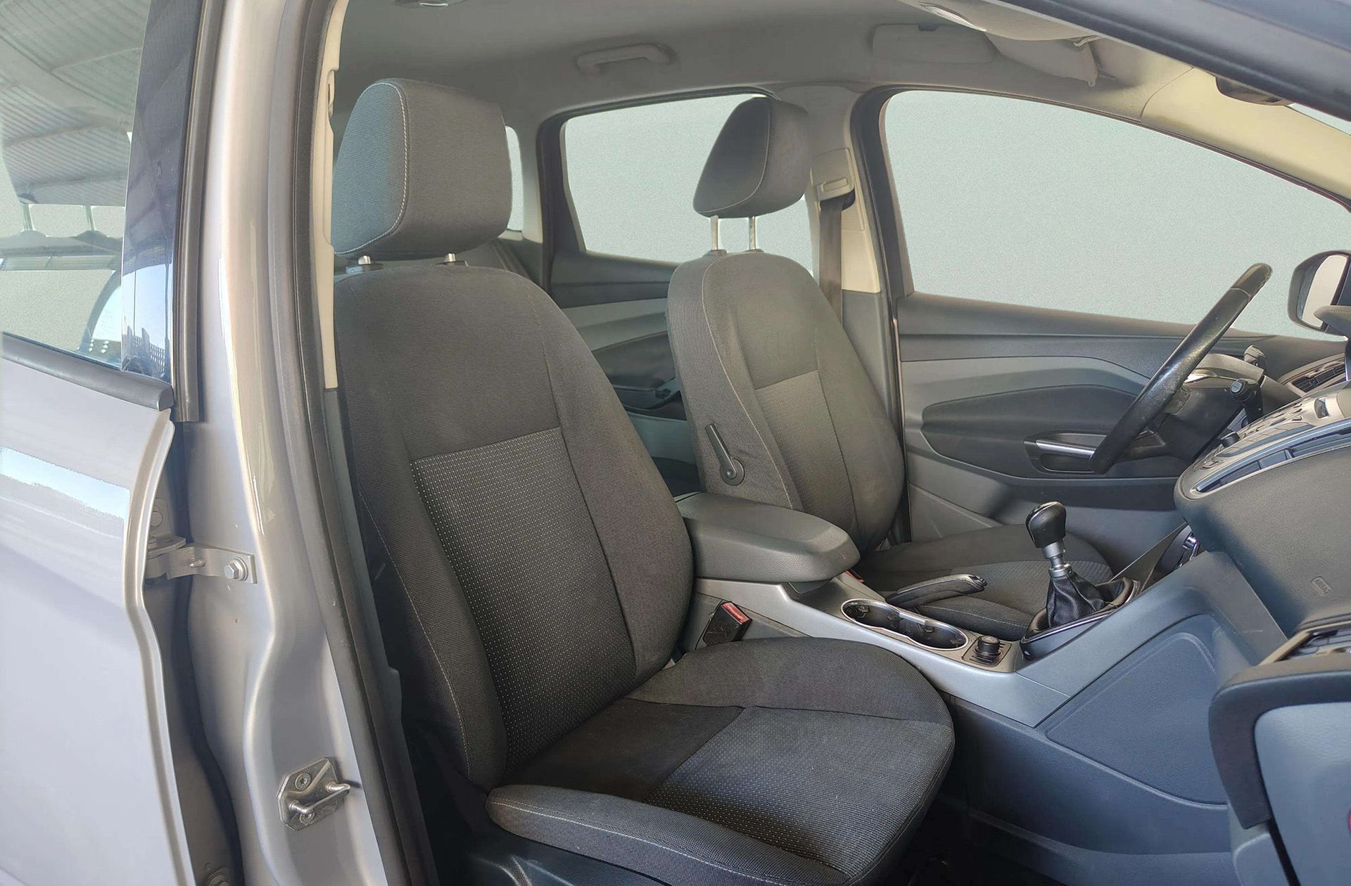 Ford C-Max 1.6 TDCi Trend - foto 16