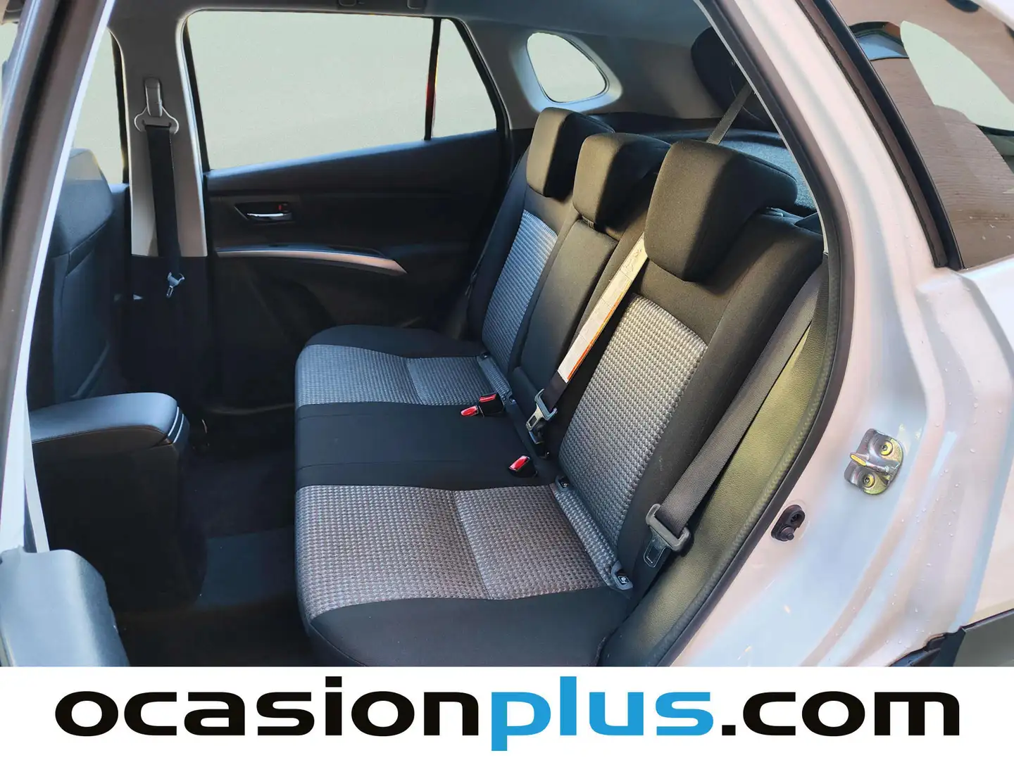 Foto Suzuki S-Cross Suzuki S-Cross 1.4T Mild Hybrid S2 (129 CV)