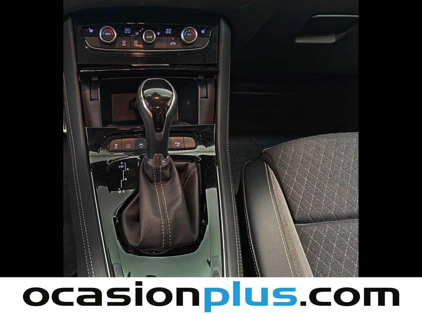 Foto Opel Grandland X Opel Grandland X 1.6 Turbo Ultimate Auto (181 CV)