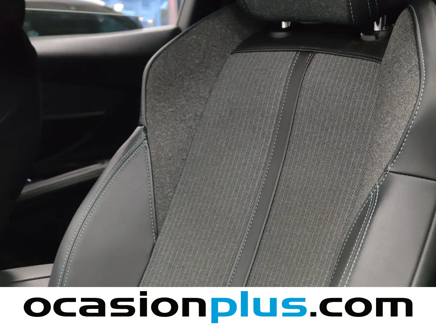 Foto Peugeot 3008 Peugeot 3008 PureTech 130 S&S Allure Pack (130 CV)